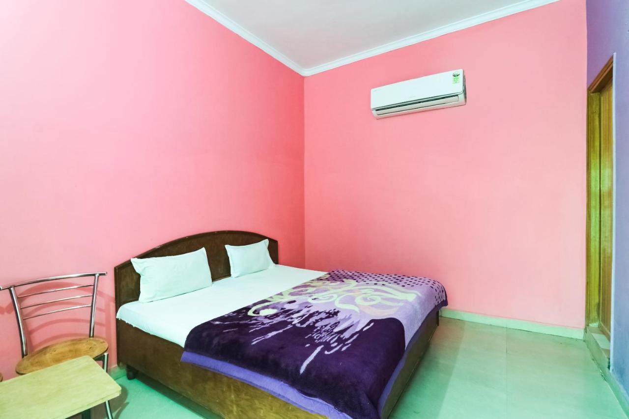 Roorkee Spot On 61434 Sabri Barkat Hotel מראה חיצוני תמונה