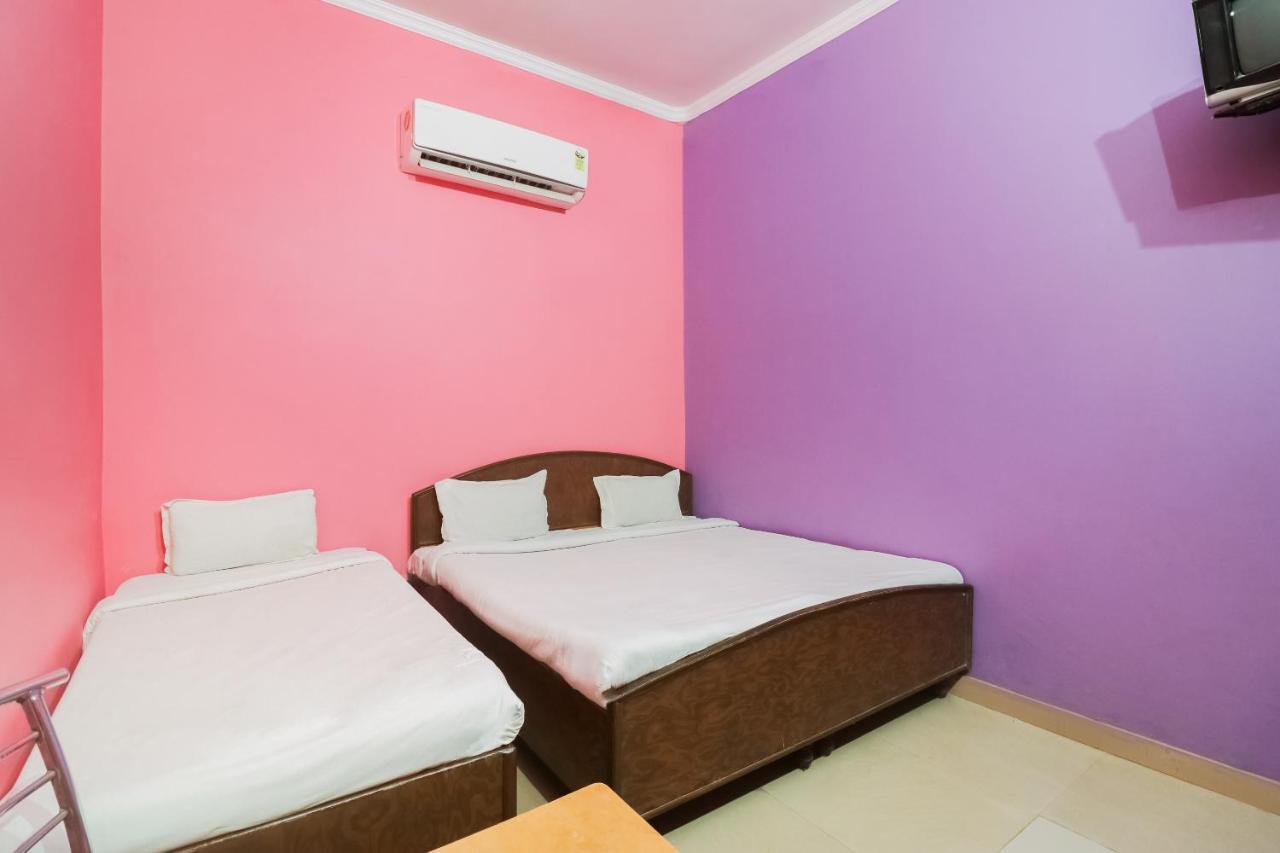 Roorkee Spot On 61434 Sabri Barkat Hotel מראה חיצוני תמונה